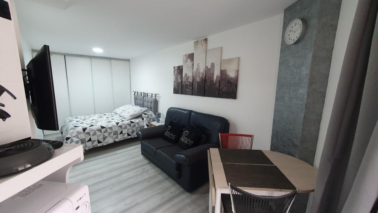 Appartement Carnus Rodez Exteriör bild
