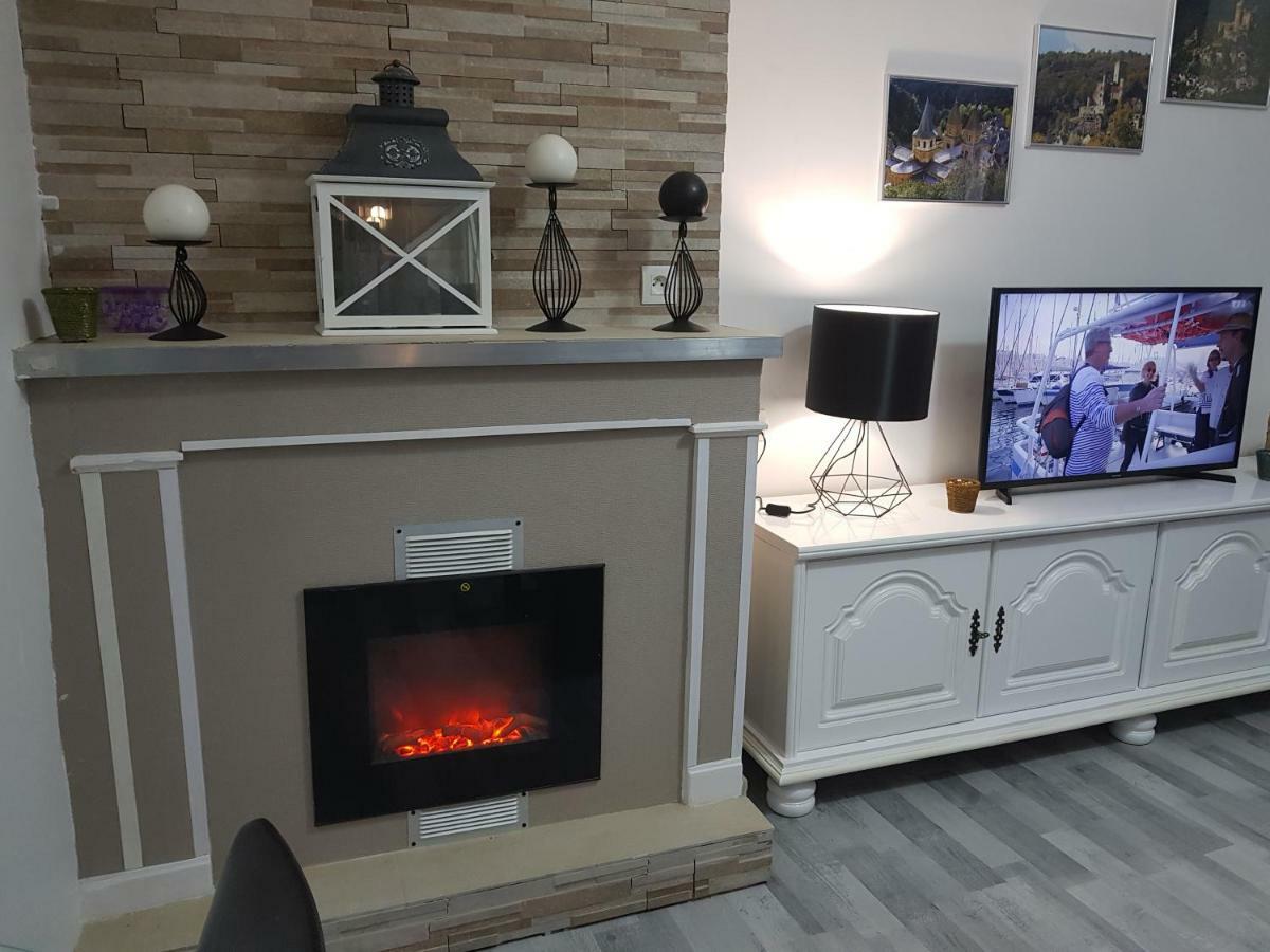 Appartement Carnus Rodez Exteriör bild